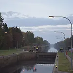 Zur Schleuse Garni Am Elbe Luebeck - Kanal In 3* Witzeeze